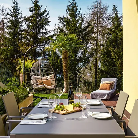 Salvatorehomes - Luxury With Private Dream Garden & Bbq - Casa Palma - A 5 Star Luxury Collection At Garda 펜션 *