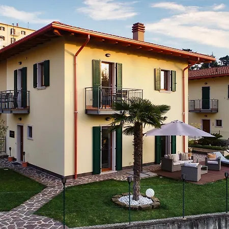 Salvatorehomes - Luxury With Private Dream Garden & Bbq - Casa Palma - A 5 Star Luxury Collection At Garda Holiday home San Zeno di Montagna